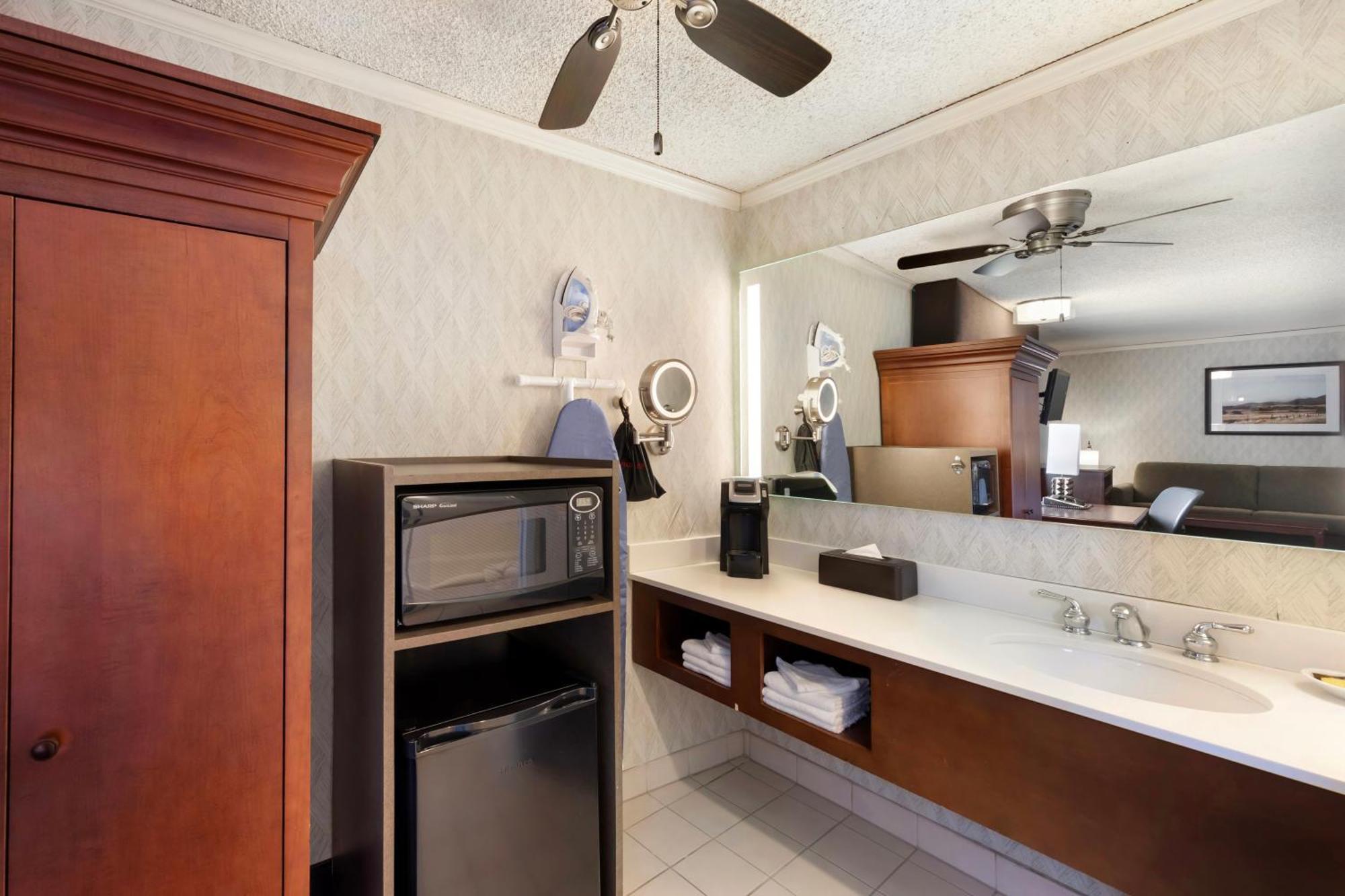 Best Western Plus Black Oak Paso Robles Chambre photo