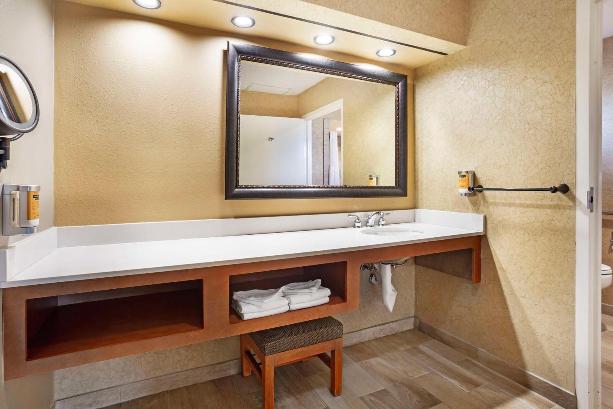 Best Western Plus Black Oak Paso Robles Extérieur photo